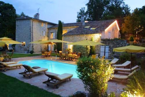 Chambre Piscine Partagee Jardin Clos Et | Forcalquier