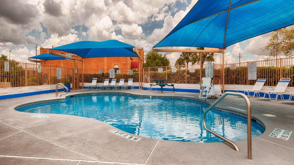 Surestay Hotel | Mission