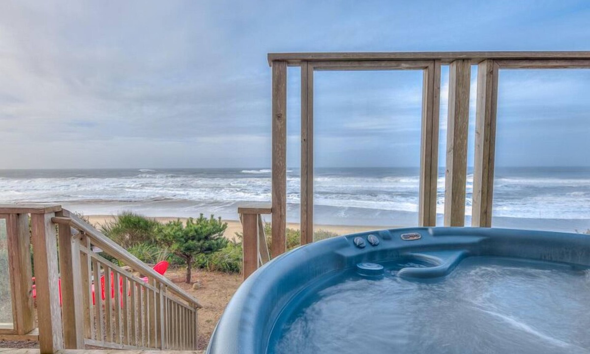 Surfer | Lincoln City