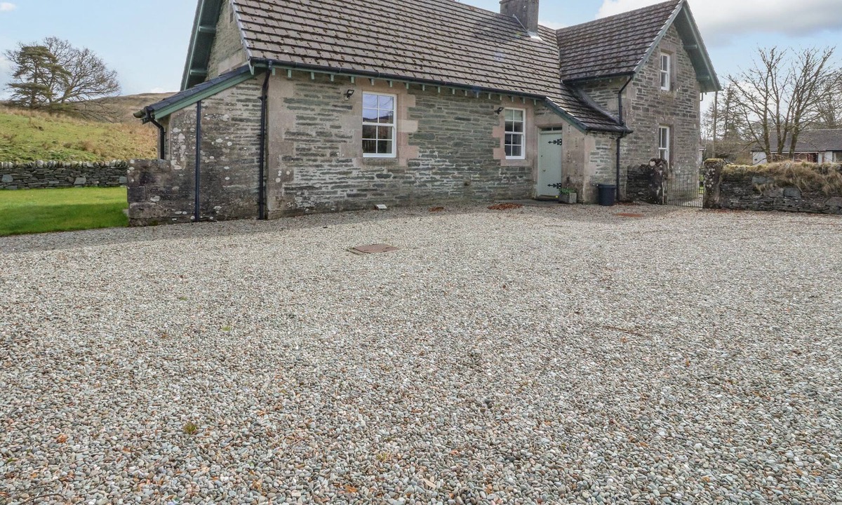 The School | Lochgilphead