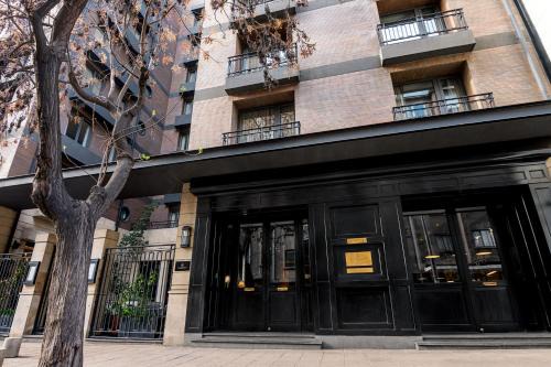Santiago Moneda Suites | Lastarria