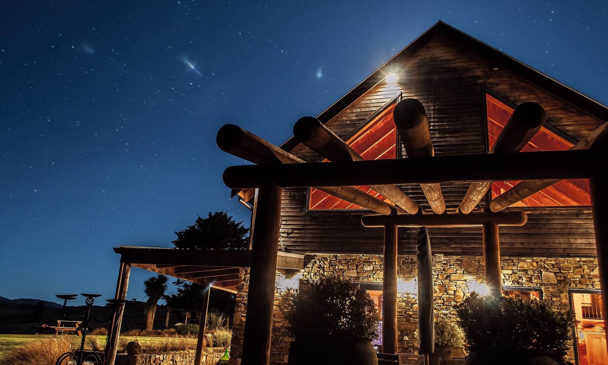 Tree Lodge Breakfast | Cheviot