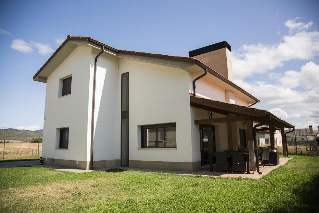 Casa Campo Villanueva Lónguida | Longuida