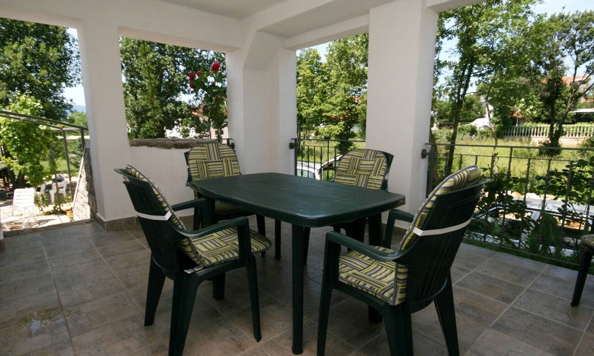 Apartments Darko Krk Croatia | Pinezici