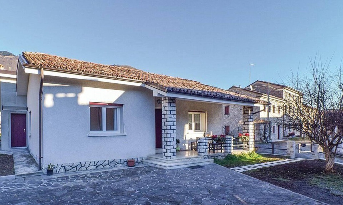 Villa Marsica Landscape The Heart Of Town | Miane