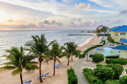 Wyndham Reef Resort Grand Cayman | Colliers Bay