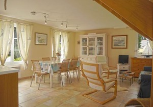 Élégante maison 2* à Sauzon, jardin privé, proche côte sauvage, tout confort, 6 pers - FR-1-418-38