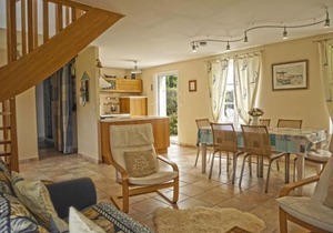 Élégante maison 2* à Sauzon, jardin privé, proche côte sauvage, tout confort, 6 pers - FR-1-418-38