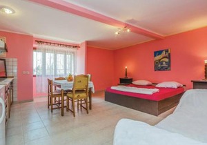 0-Bedroom Apartment In Vrsar