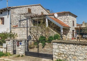 0-Bedroom Apartment In Vrsar