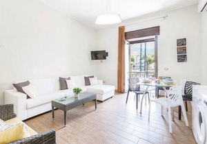 1 bedroom accommodation in Lettere -NA-