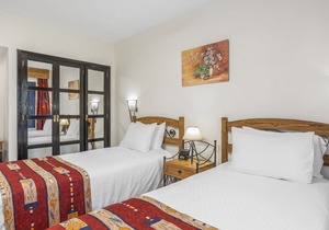 1 Bedroom Apartment Sleeps 4 Club Cala Blanca