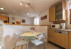 1 bedroom awesome apartment in Orbanici