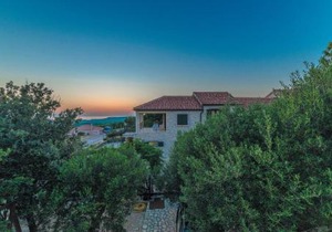 1 Bedroom Awesome Apartment In Kolan