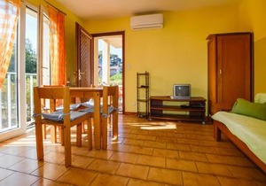 1 Bedroom Nice Apartment In Monticello