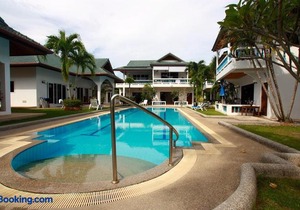 1 bedroom Yanui house near Yanui beach by PLH Phuket
