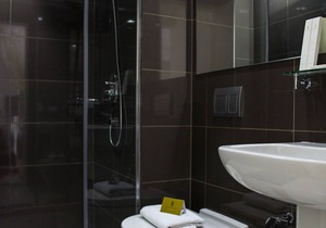1-BR Deluxe @ ACQUA Livingstone 3004B