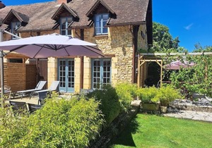 1 of 4 Stone gites, large pool & many on-site activities, family friendly.