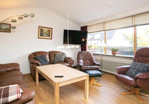 10 person holiday home in Ålbæk