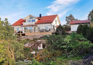 10 person holiday home in KLÖVEDAL