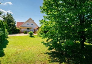 100 m² Apartment ∙ 2 bedrooms ∙ 5 guests