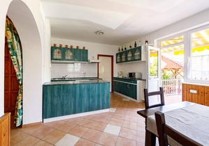 100 m² Apartment ∙ 2 bedrooms ∙ 5 guests