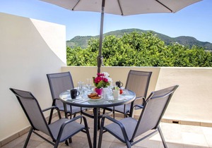 100 m² Apartment ∙ 2 bedrooms ∙ 4 guests