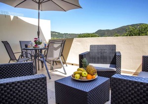 100 m² Apartment ∙ 2 bedrooms ∙ 4 guests