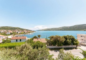 100 m² Apartment ∙ 2 bedrooms ∙ 5 guests