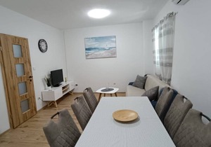 100 m² Apartment ∙ 2 bedrooms ∙ 5 guests