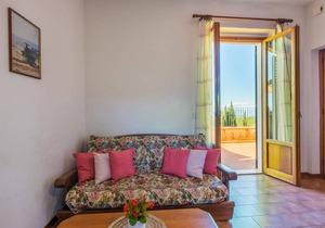 100 m² House ∙ 1 bedroom ∙ 8 guests