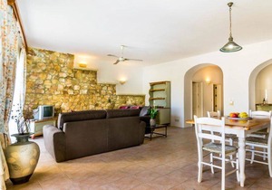 100 m² Resort ∙ 2 bedrooms ∙ 4 guests