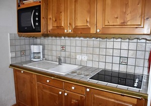 100m from ski slopes, 2nd floor, balcony, tv, ski locker, 40m², Pralognan-la-Vanoise