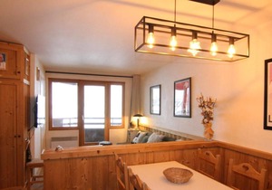 10m from resort center, 3rd floor, balcony, tv, ski locker, 26m², Alpe d'Huez