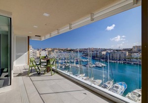 110 m² Apartment ∙ 3 bedrooms ∙ 6 guests