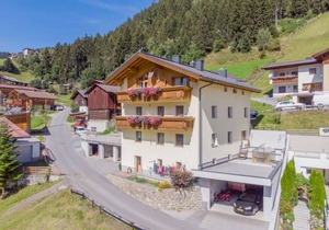 110 m² Apartment ∙ 4 bedrooms ∙ 7 guests