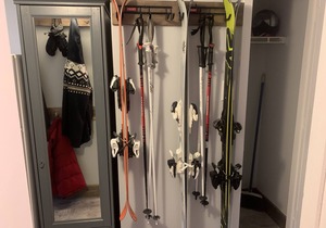 #1113 Renovated Ski in/out, pool view, slps 6,