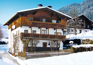 120 m² Apartment ∙ 4 bedrooms ∙ 10 guests