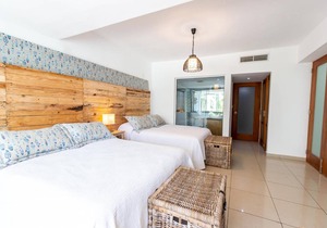 120 m² Apartment ∙ 2 bedrooms ∙ 6 guests