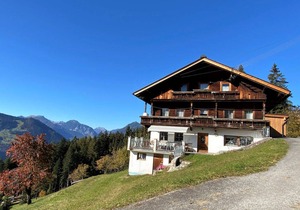 120 m² Farmhouse ∙ 4 bedrooms ∙ 10 guests