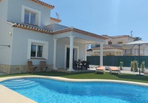 120 m² Villa ∙ 3 bedrooms ∙ 6 guests