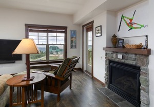 122 m² Condo ∙ 3 bedrooms ∙ 10 guests