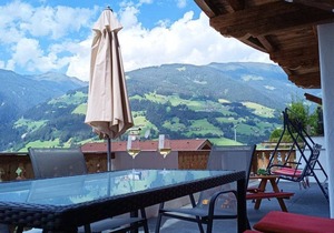 125 m² Apartment ∙ 3 bedrooms ∙ 9 guests