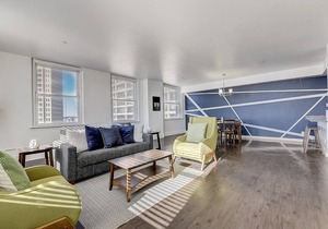 127 m² Apartment ∙ 2 bedrooms ∙ 4 guests