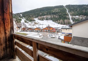 130m from ski slopes, 1st floor, balcony, parking, tv, ski locker, 27m², La Norma