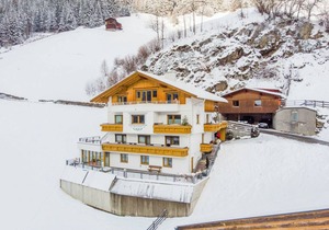 135 m² Apartment ∙ 5 bedrooms ∙ 11 guests