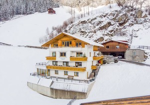 135 m² Apartment ∙ 5 bedrooms ∙ 11 guests