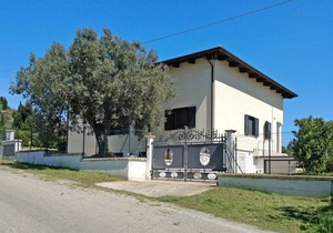 140 m² Apartment ∙ 2 bedrooms ∙ 6 guests