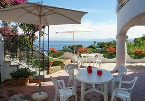 150 m² Villa ∙ 4 bedrooms ∙ 12 guests