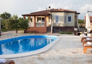 150 m² Villa ∙ 3 bedrooms ∙ 6 guests